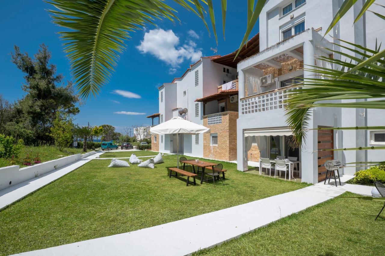 Sunset Villas Посіді Екстер'єр фото