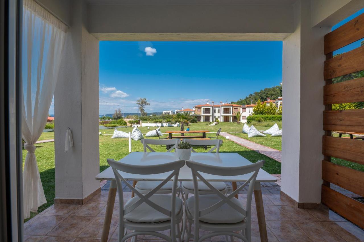 Sunset Villas Посіді Екстер'єр фото