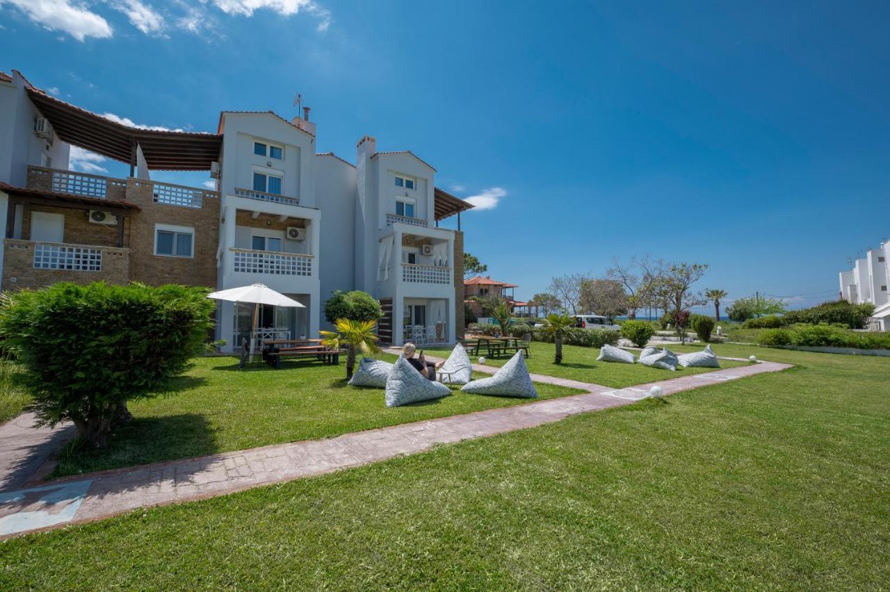 Sunset Villas Посіді Екстер'єр фото