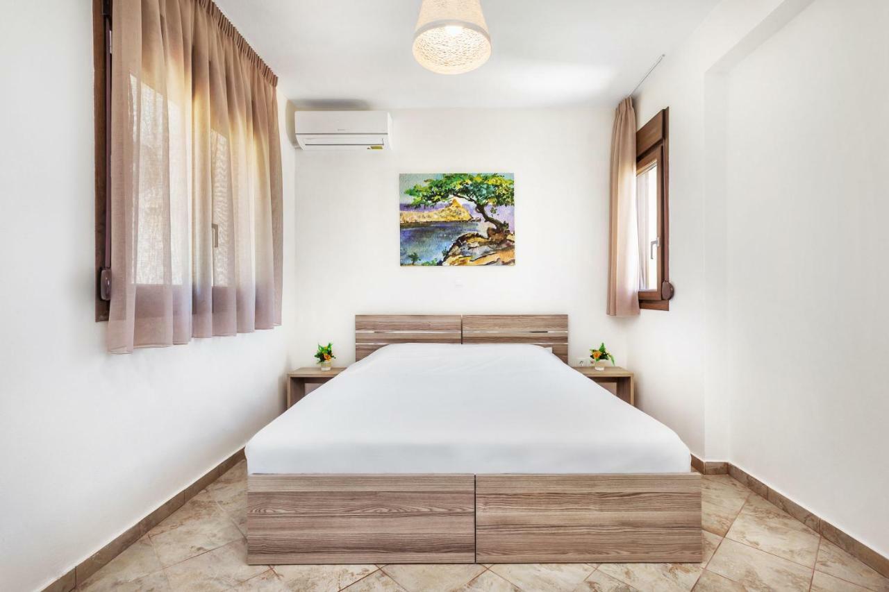 Sunset Villas Посіді Екстер'єр фото