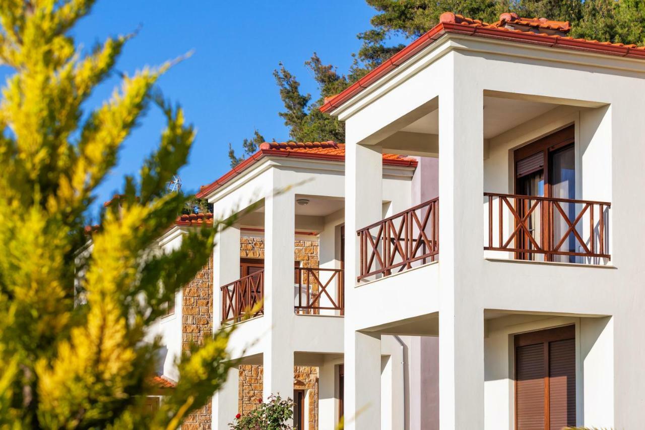 Sunset Villas Посіді Екстер'єр фото